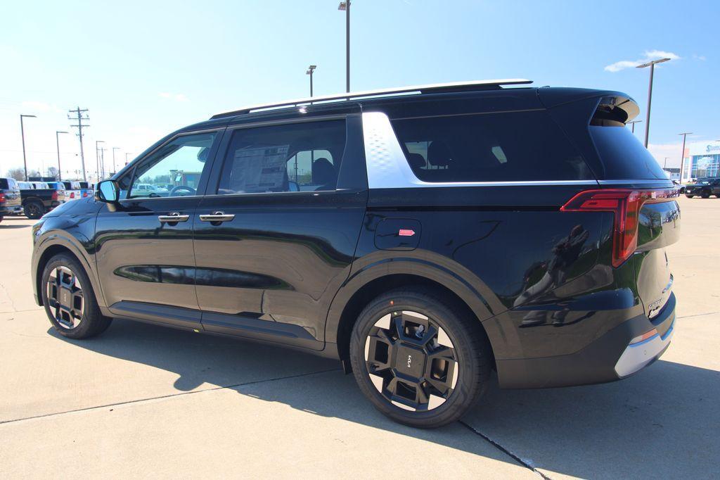 new 2026 Kia Carnival car, priced at $43,945