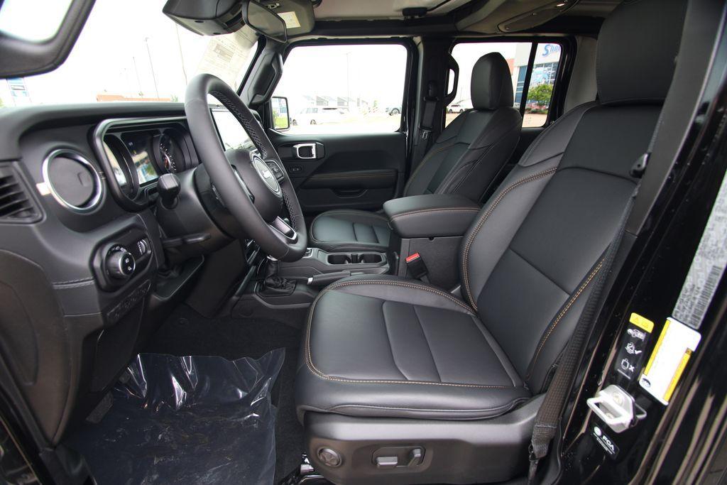 new 2026 Jeep Gladiator car, priced at $53,910