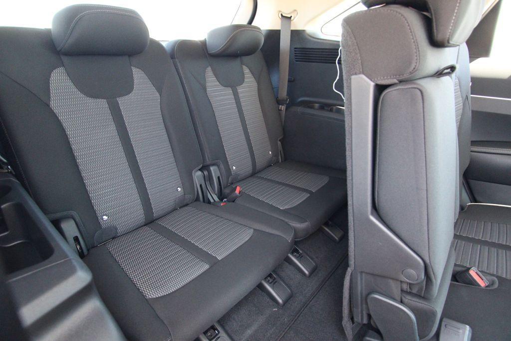 new 2026 Kia Sorento car, priced at $34,330