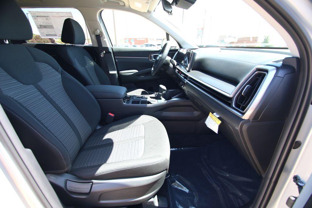 new 2026 Kia Sorento car, priced at $34,330