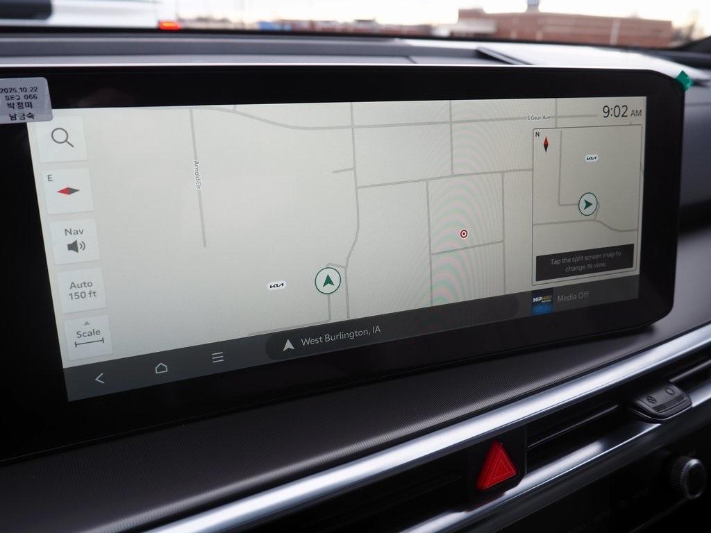 new 2026 Kia Sorento Hybrid car, priced at $49,395