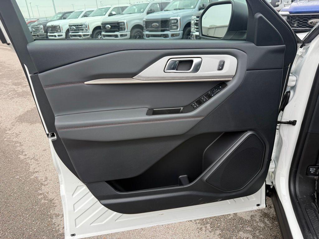 new 2026 Ford Explorer car, priced at $38,875