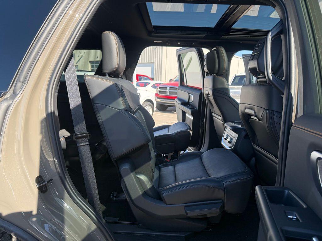 new 2026 Ford Expedition car, priced at $81,369