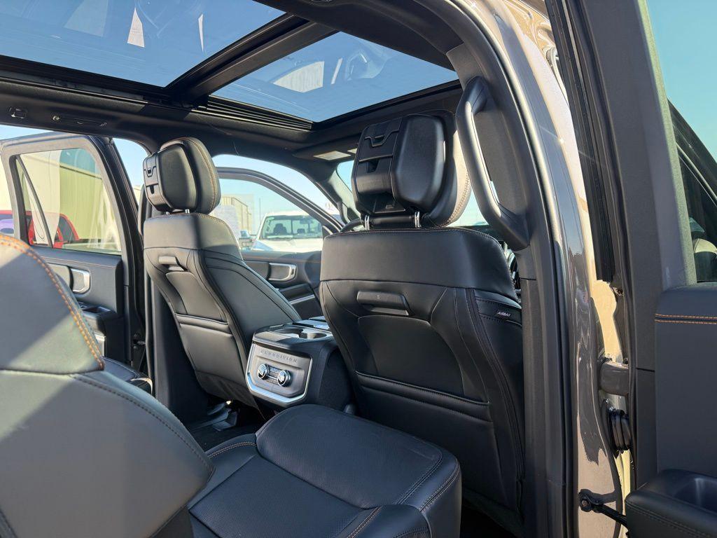 new 2026 Ford Expedition car, priced at $81,369