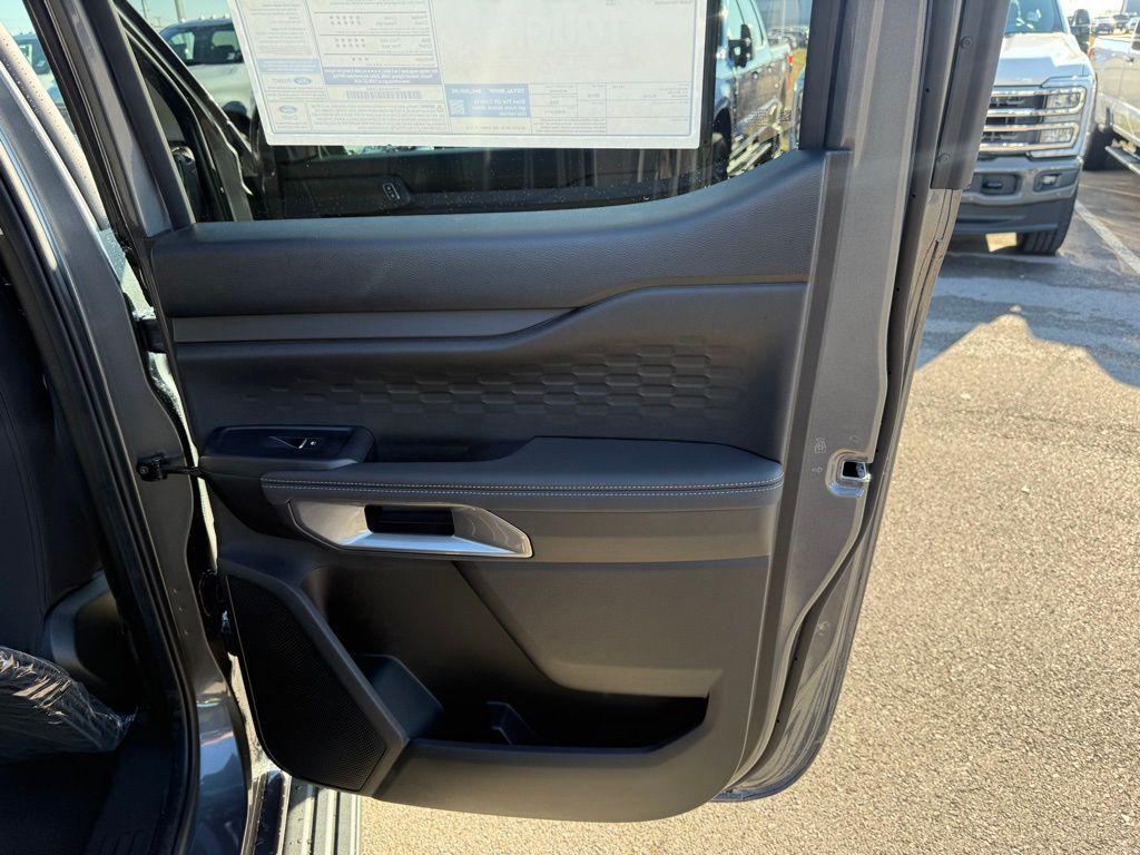 new 2025 Ford Ranger car, priced at $35,823