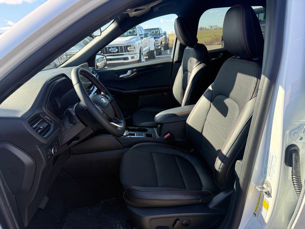 new 2026 Ford Escape car, priced at $30,511