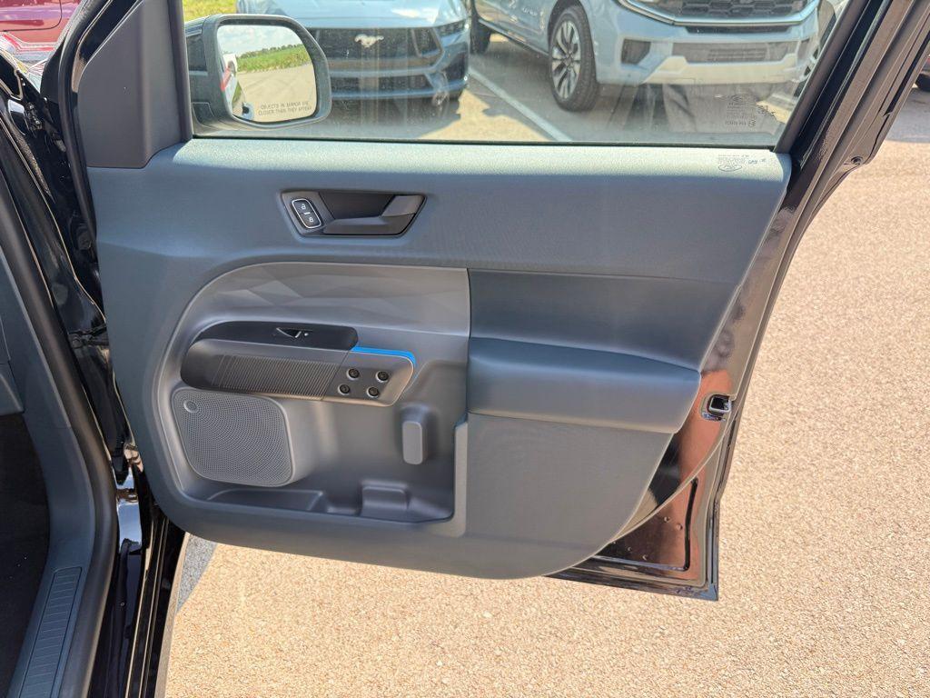 new 2025 Ford Maverick car, priced at $34,012