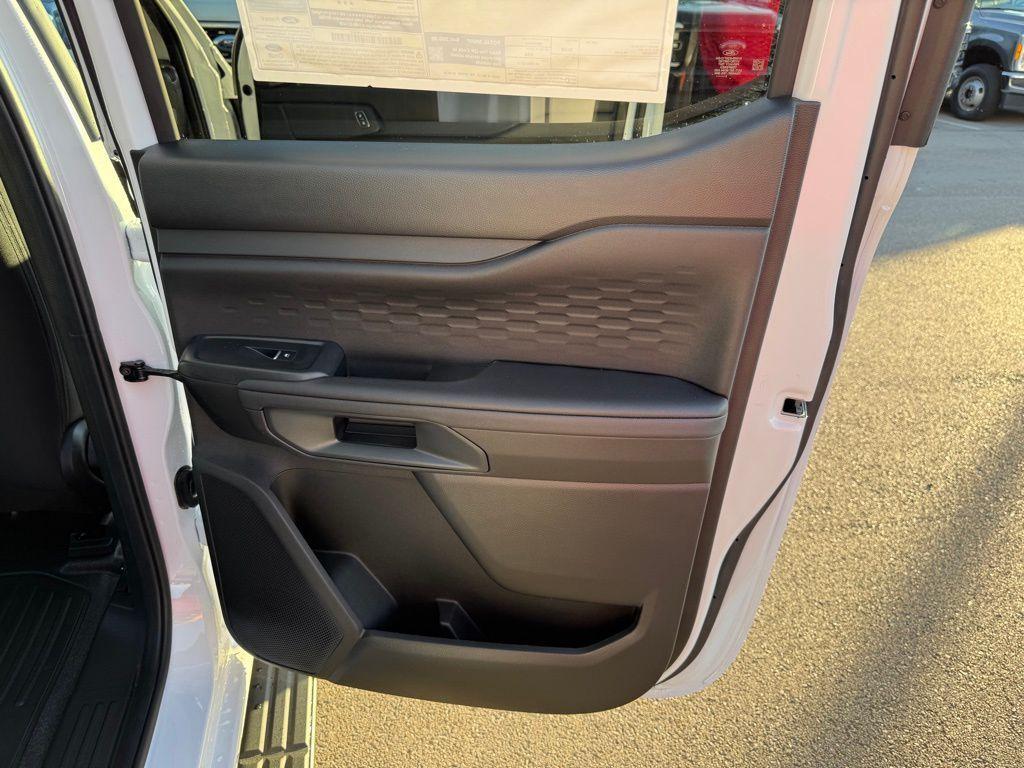 new 2025 Ford Ranger car, priced at $37,917