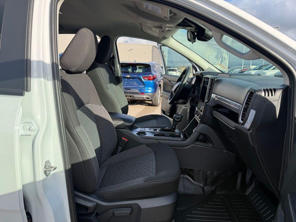 new 2025 Ford Ranger car, priced at $31,248