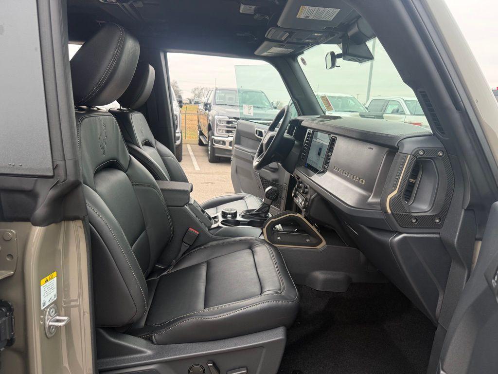 new 2025 Ford Bronco car, priced at $61,638