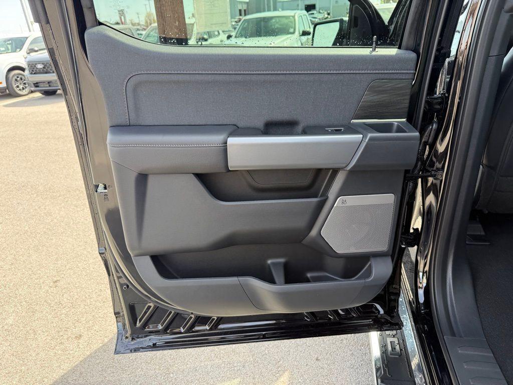 new 2026 Ford F-150 car, priced at $67,619