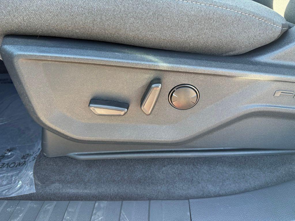 new 2025 Ford F-150 car, priced at $50,770