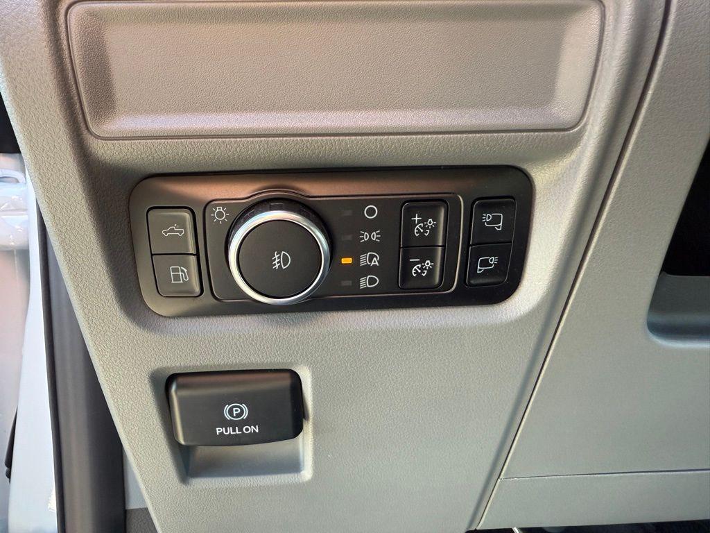 new 2025 Ford F-150 car, priced at $50,770