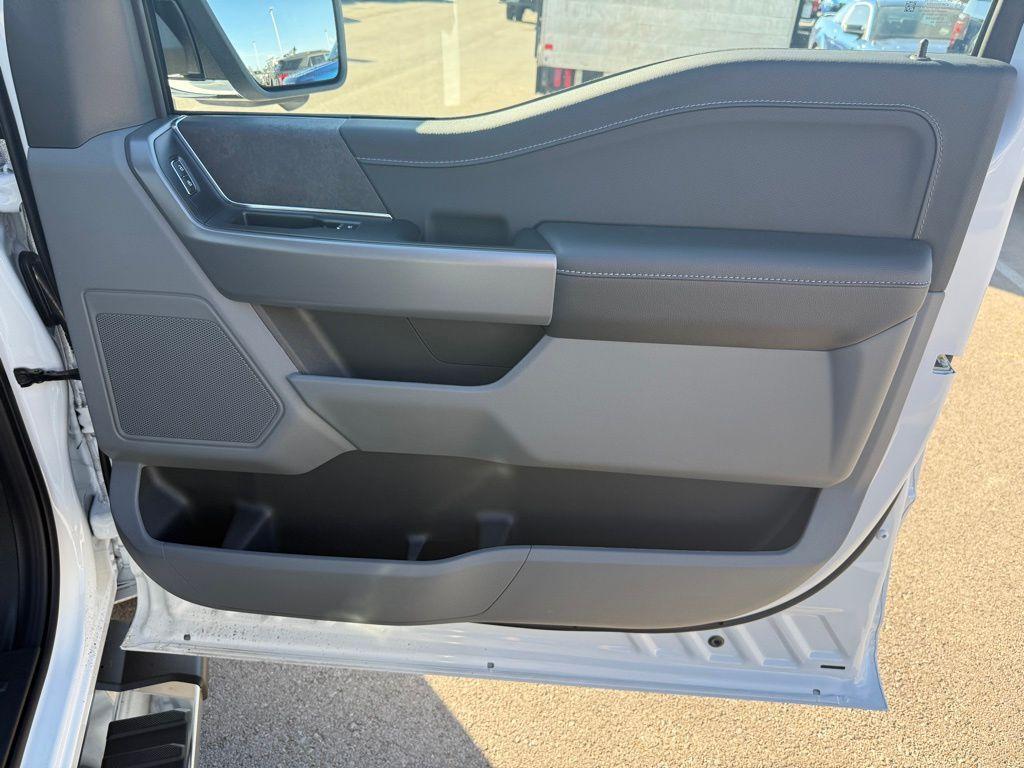 new 2025 Ford F-150 car, priced at $50,770