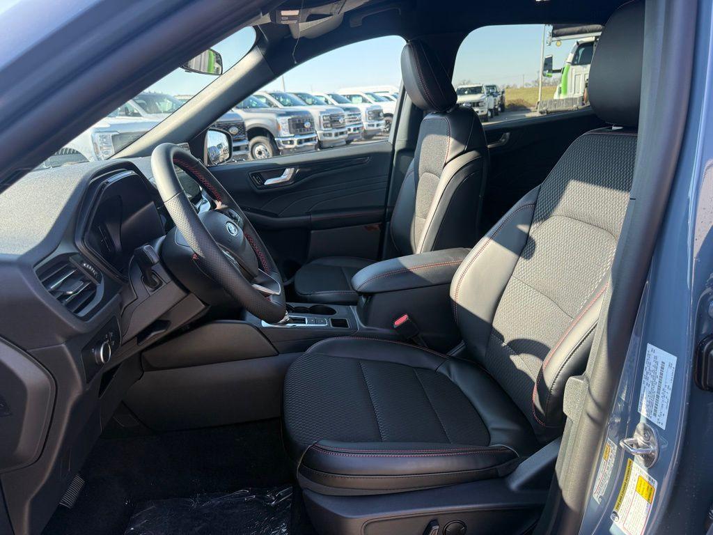 new 2026 Ford Escape car, priced at $28,918