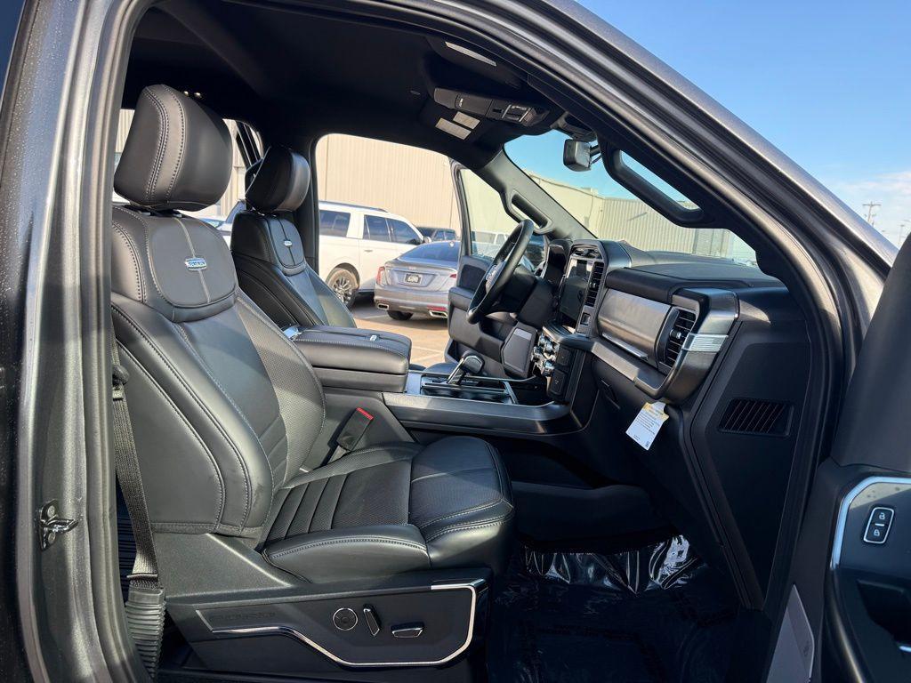 new 2025 Ford F-150 car