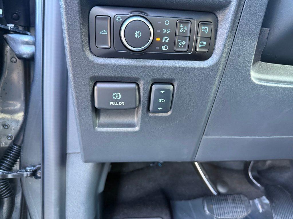 new 2025 Ford F-150 car