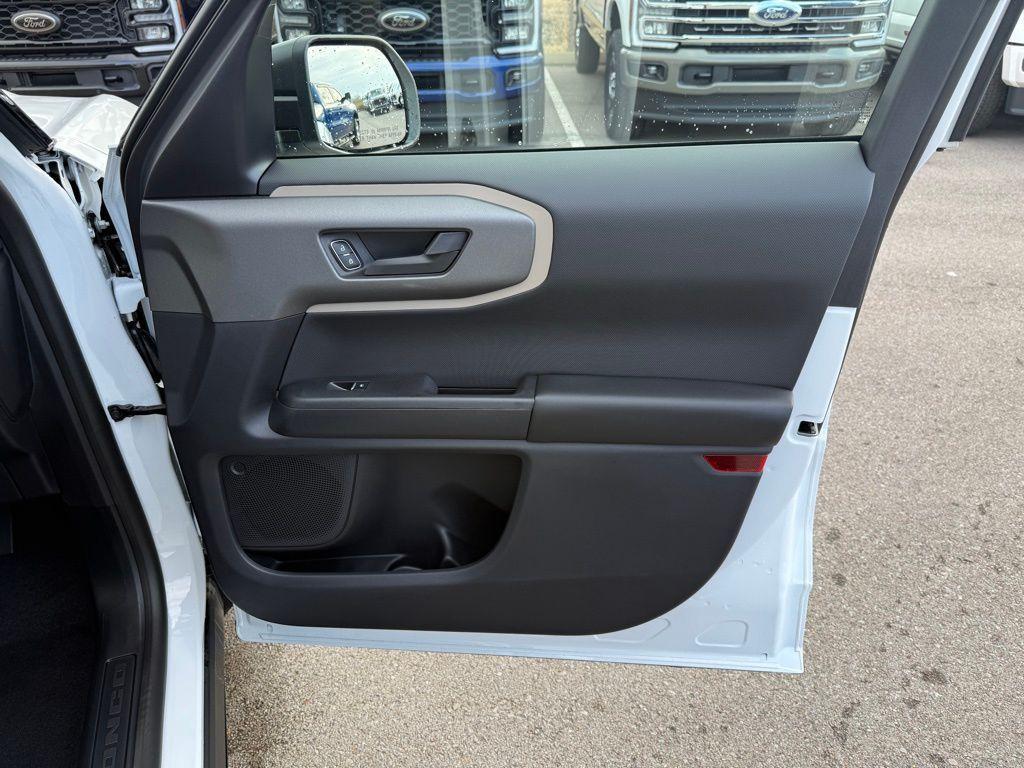 new 2025 Ford Bronco Sport car, priced at $32,013