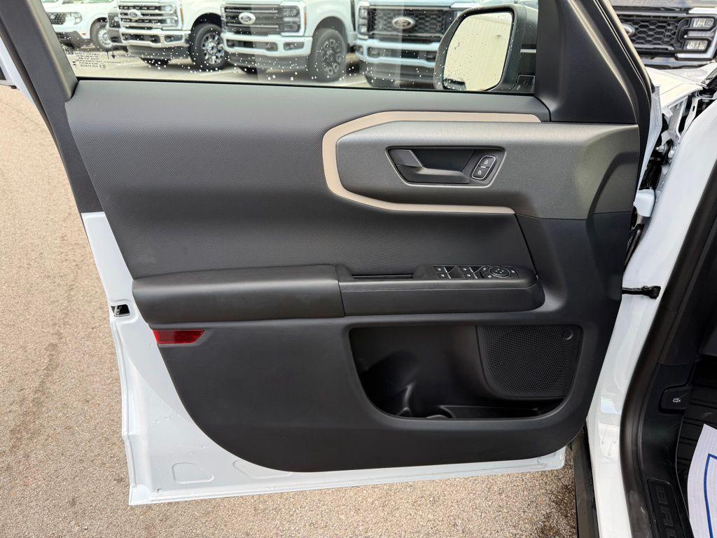 new 2025 Ford Bronco Sport car, priced at $32,013