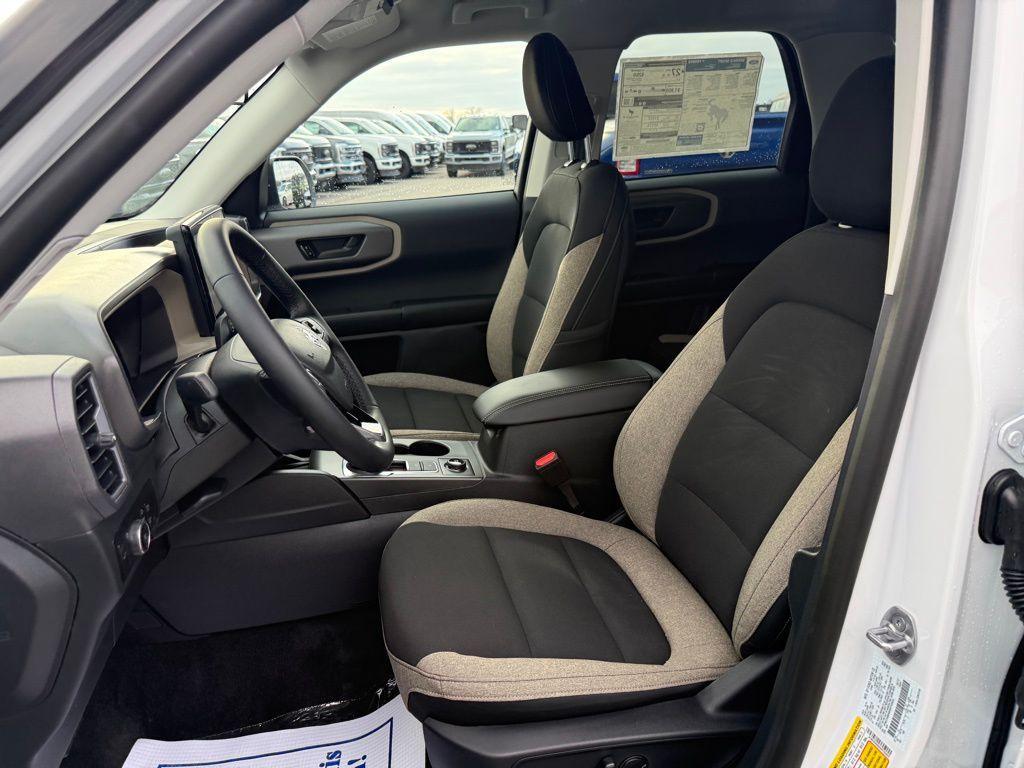 new 2025 Ford Bronco Sport car, priced at $32,013