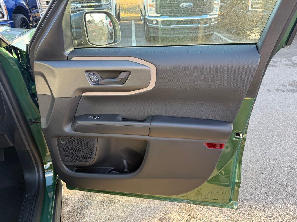 new 2025 Ford Bronco Sport car, priced at $31,102