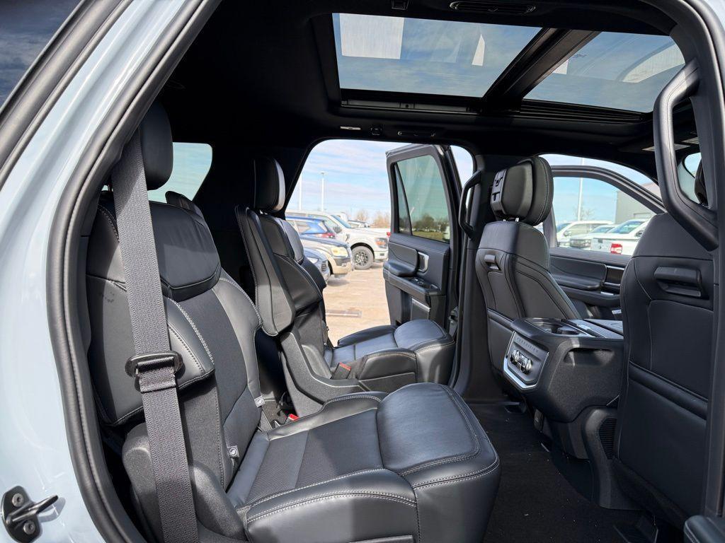 new 2026 Ford Expedition car, priced at $78,045