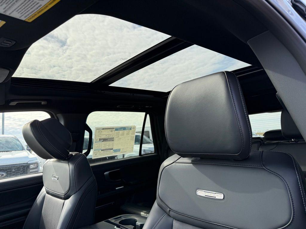 new 2026 Ford Expedition car, priced at $78,045
