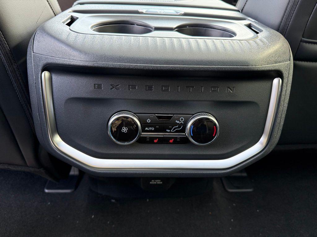 new 2026 Ford Expedition car, priced at $78,045