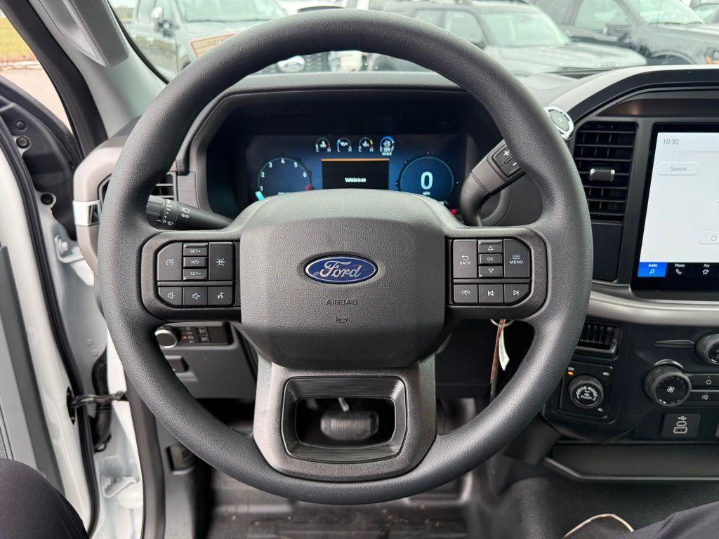 new 2025 Ford F-150 car, priced at $50,440