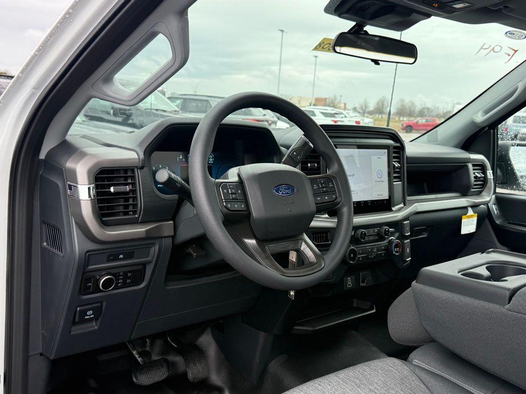 new 2025 Ford F-150 car, priced at $50,440