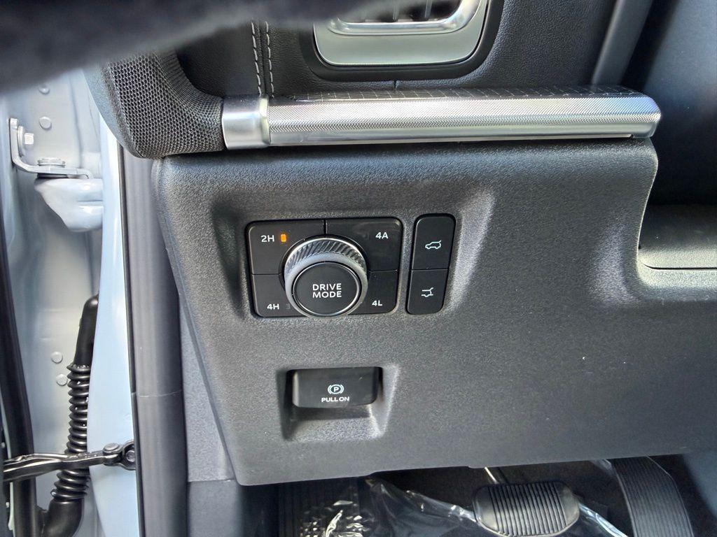 new 2026 Ford Expedition car, priced at $81,220