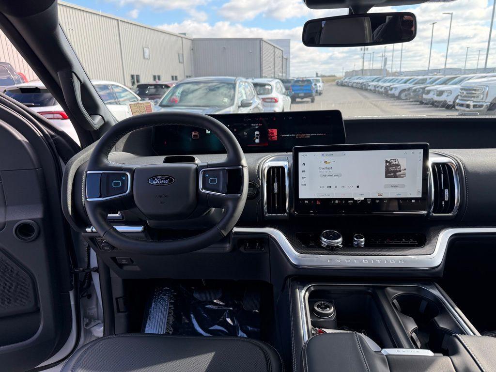 new 2026 Ford Expedition car, priced at $81,220