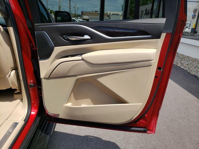 used 2024 Cadillac Escalade ESV car, priced at $81,440