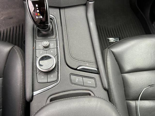 used 2021 Cadillac XT5 car, priced at $29,950