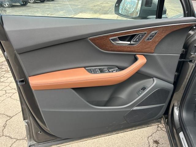 used 2025 Audi Q7 car, priced at $57,750