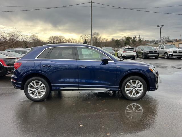 new 2025 Audi Q3 car