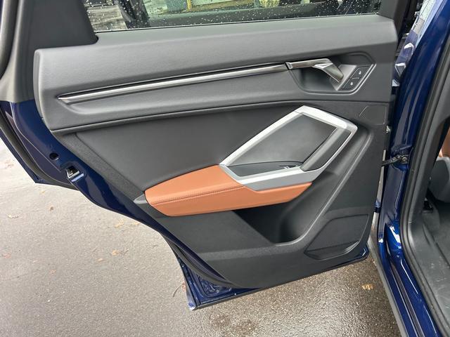 new 2025 Audi Q3 car