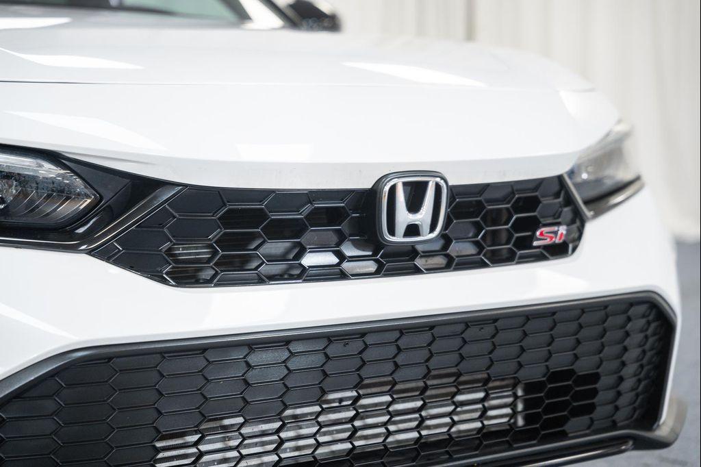 used 2025 Honda Civic Si car, priced at $32,000
