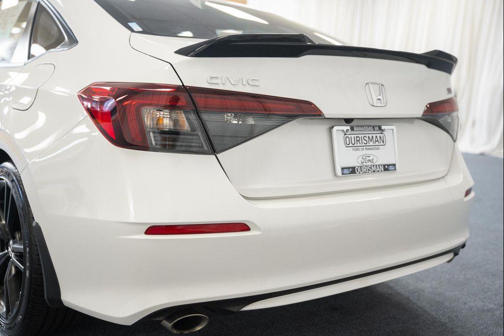used 2025 Honda Civic Si car, priced at $32,000