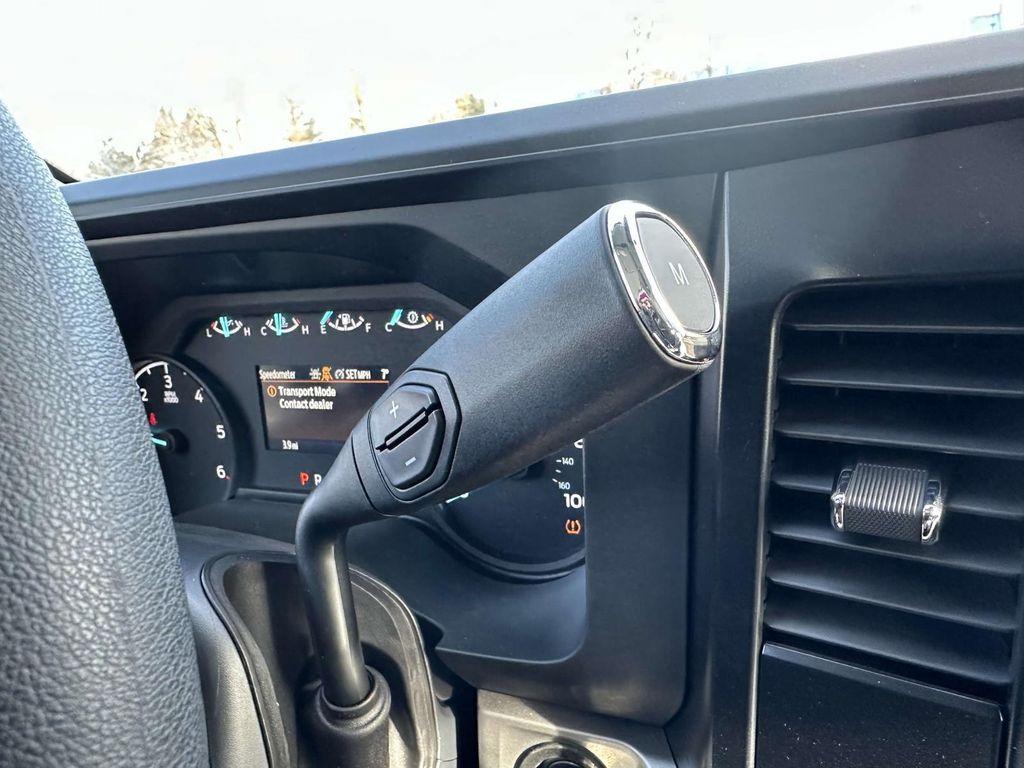 new 2024 Ford F-350 car, priced at $67,644