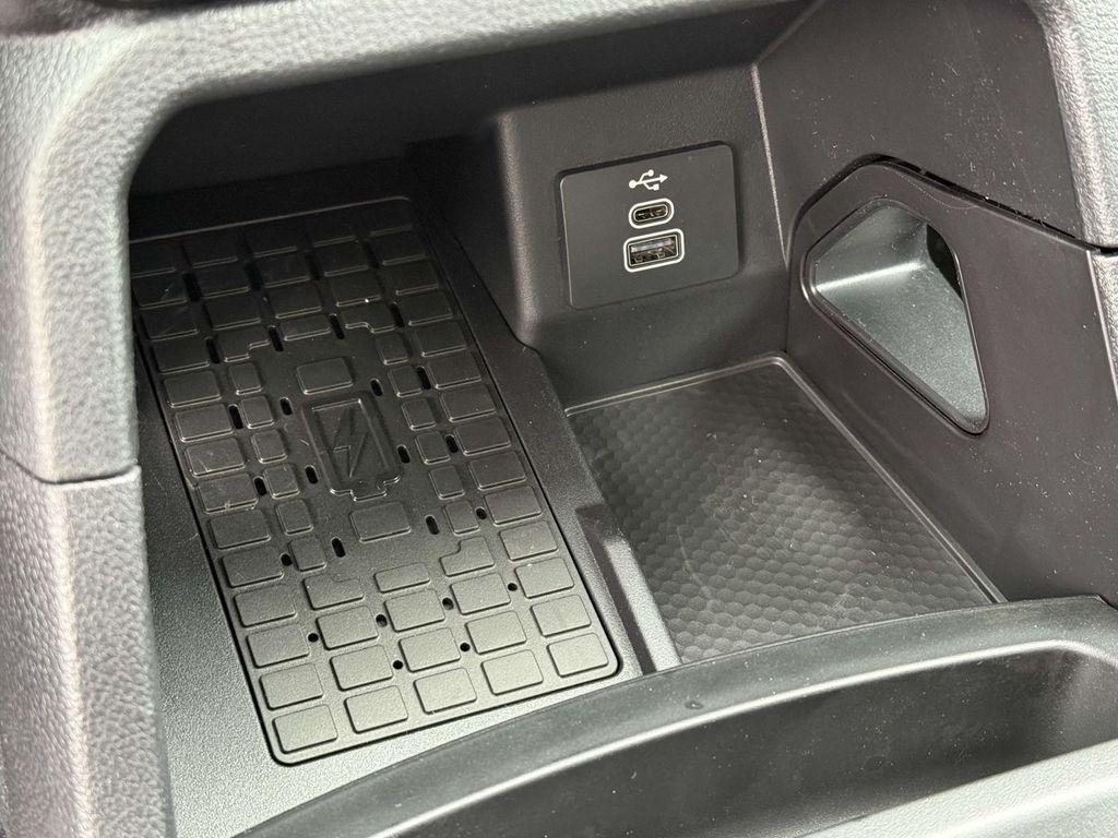 new 2025 Ford Ranger car, priced at $38,975