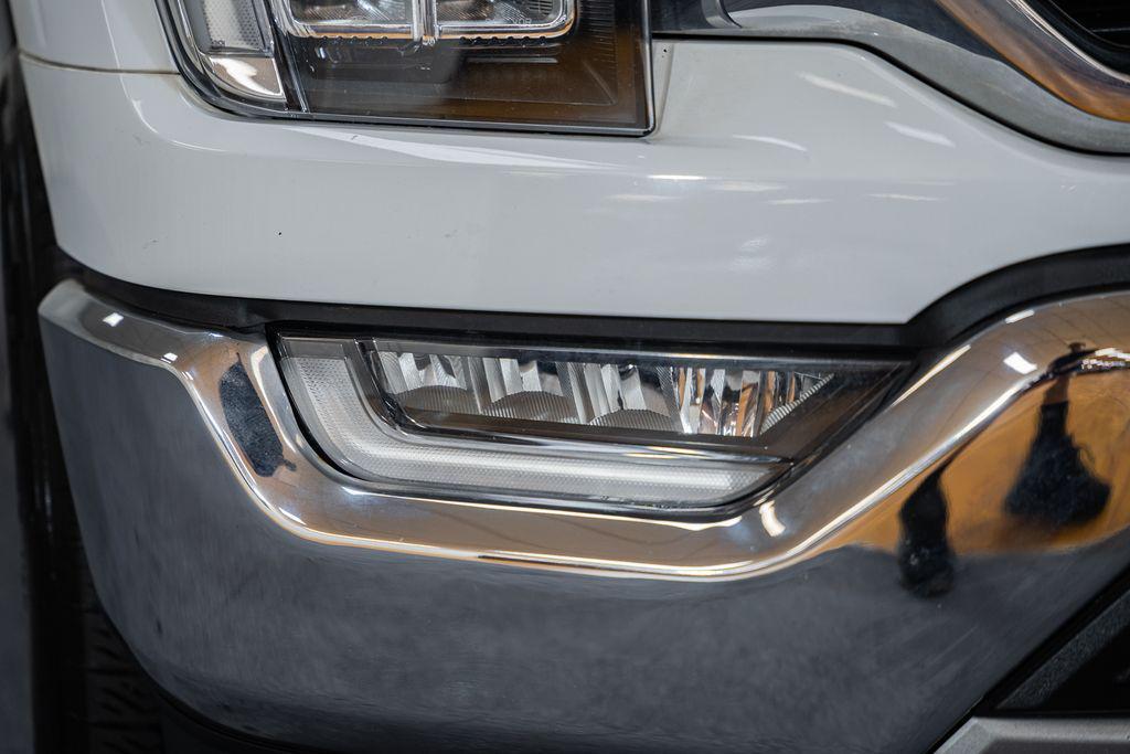used 2021 Ford F-150 car, priced at $31,999
