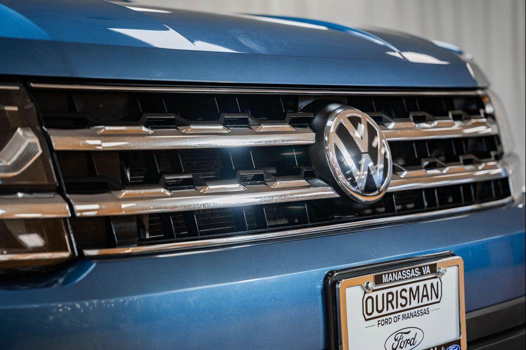 used 2019 Volkswagen Atlas car, priced at $15,500