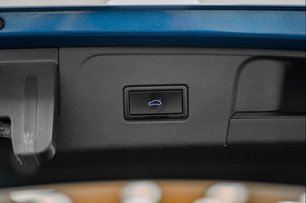 used 2019 Volkswagen Atlas car, priced at $15,500