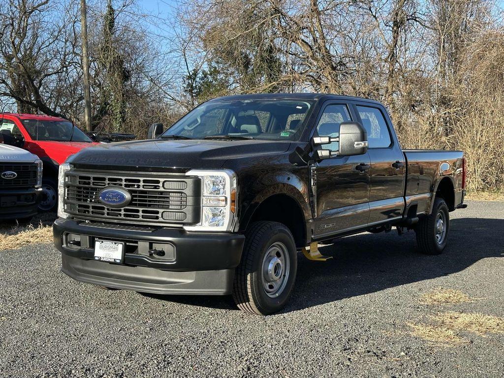 new 2025 Ford F-250 car, priced at $62,090