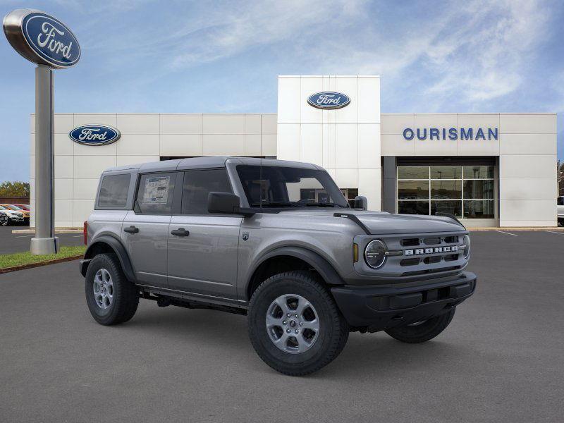 new 2025 Ford Bronco car, priced at $39,760