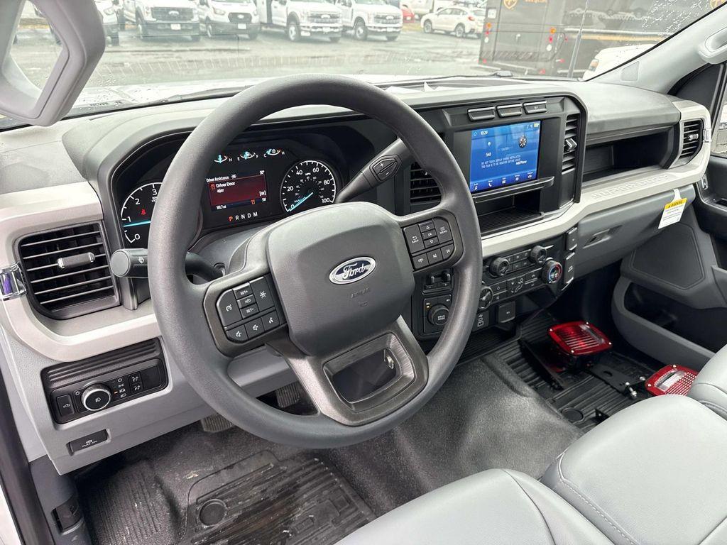 new 2024 Ford F-350 car, priced at $67,968