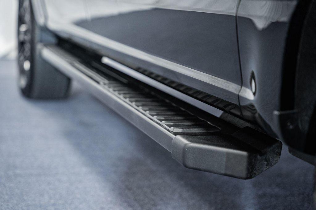 used 2022 Ford F-150 car, priced at $40,000