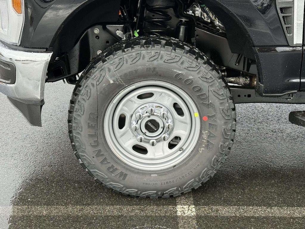 new 2026 Ford F-250 car, priced at $51,625