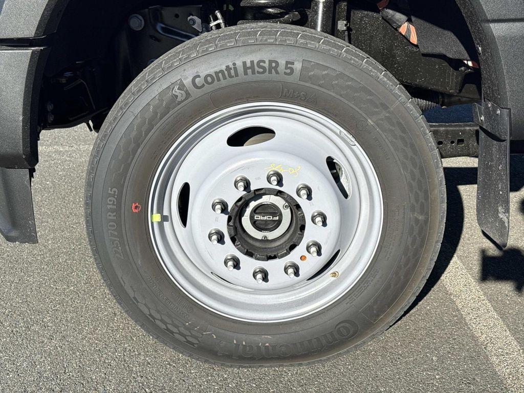 new 2026 Ford F-450 car, priced at $102,876